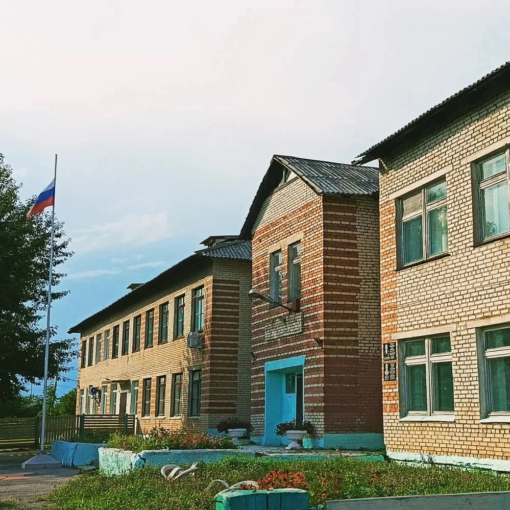 
МБОУ СОШ с. Елабуга Хабаровского муниципального района
